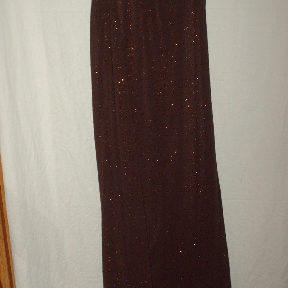 Lovely brown evening dress by Onyx Nite - Picture 7 of 8